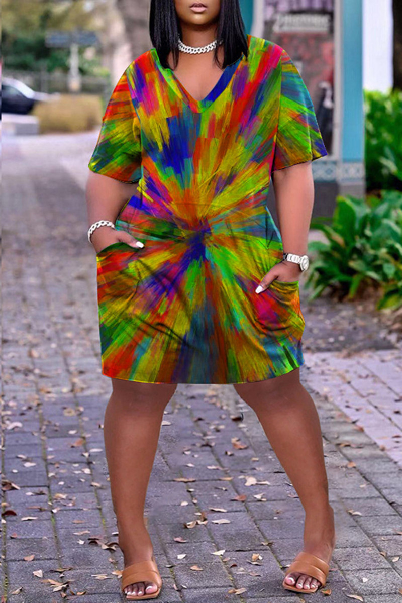 Rainbow Color Fashion Casual Plus Size Print Basic V Neck Short Sleeve Dress
Rainbow Color Fashion Casual Plus Size Print Basic V Neck Short Sleeve Dress