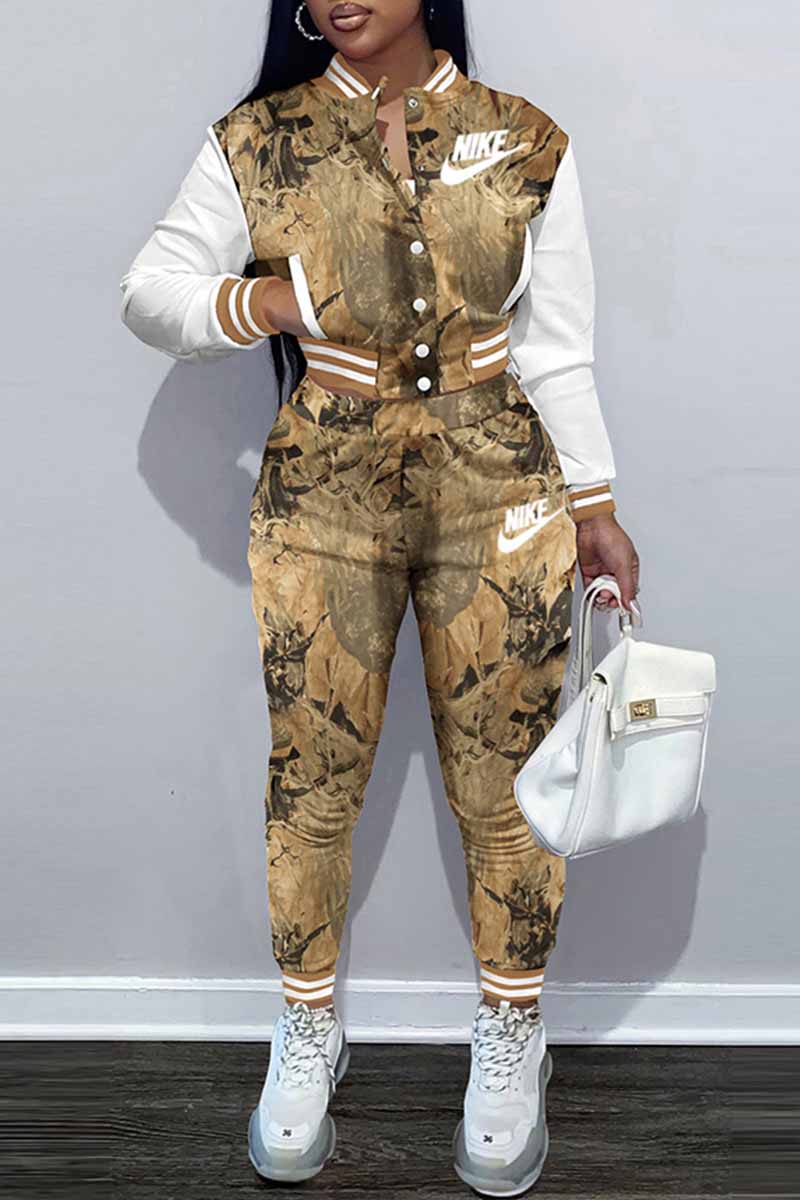 Earth Yellow Street Camouflage Print Letter Mandarin Collar Long Sleeve Two Pieces
Earth Yellow Street Camouflage Print Letter Mandarin Collar Long Sleeve Two Pieces
