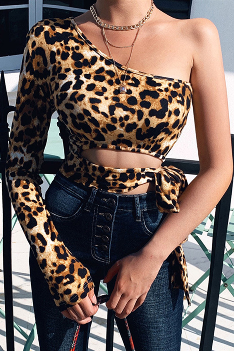 Leopard Fashion Sexy Oblique Collar Long Sleeve Single Sleeve Regular Print Tops