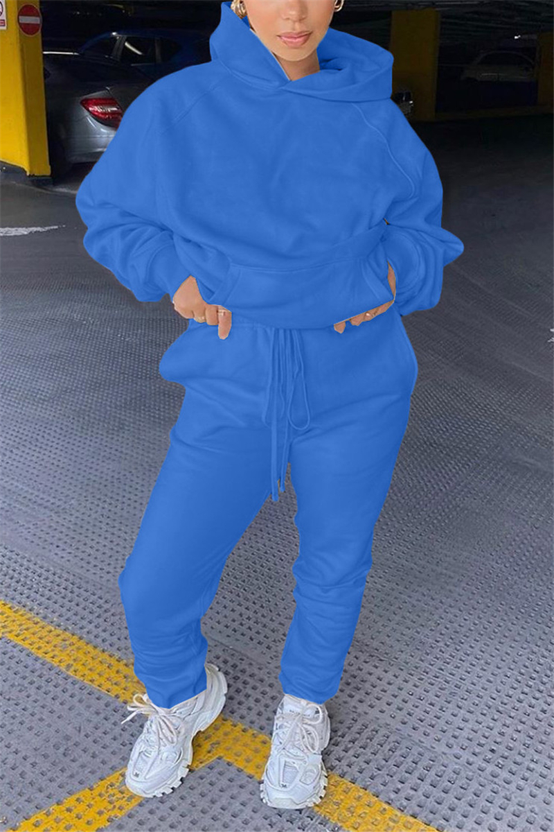 Blue Fashion Casual Long Sleeve Hooded Collar Regular Sleeve Regular Solid Two Pieces
Blue Fashion Casual Long Sleeve Hooded Collar Regular Sleeve Regular Solid Two Pieces
