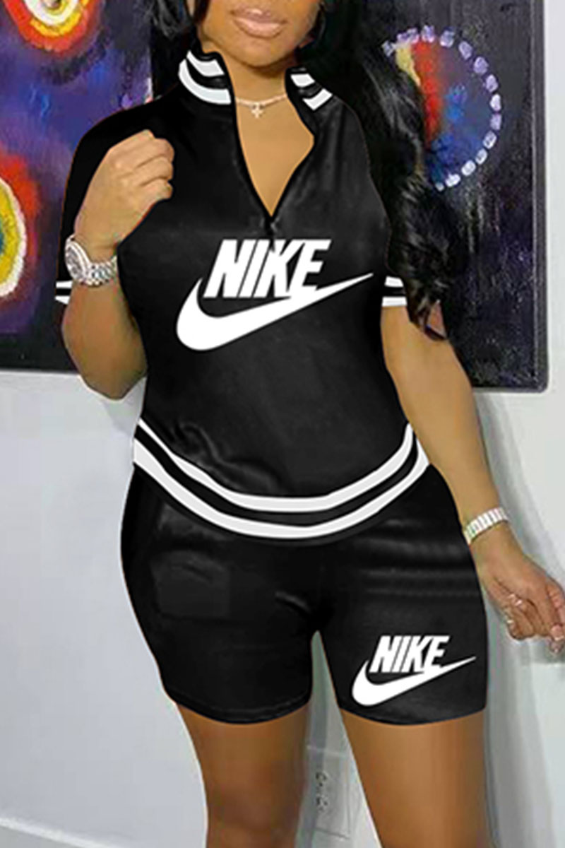 Black Fashion Casual Print Split Joint Zipper Collar Short Sleeve Two Pieces
Black Fashion Casual Print Split Joint Zipper Collar Short Sleeve Two Pieces