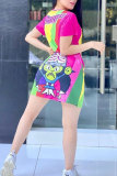 Разноцветные модные повседневные разноцветные платья с короткими рукавами для взрослых и круглым вырезом трапециевидной формы с мини-принтом в стиле пэчворк