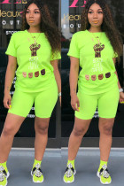 Fluorescerende groene mode Tweedelige kostuums met straatprint Rechte tweedelige pakken met korte mouwen