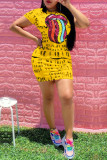 Голубой Модный Повседневный взрослый Красный Розовый Оранжевый Желтый Голубой с короткими рукавами и круглым вырезом Ступенчатая юбка Мини-платье с принтом в стиле пэчворк Персонажи-платья с языком