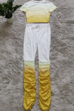 Dos piezas de manga corta con corte de bota y estampado casual amarillo
