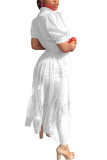 Maille solide de patchwork occasionnel de mode blanche avec des robes de fanfaronnade de col de rabattement de ceinture