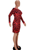 Robes léopard imprimées rouges à manches longues et jupe décontractée