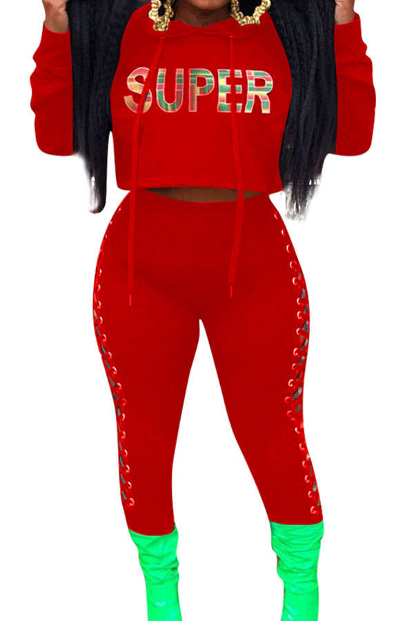 Pantalon crayon rouge à volants élastiques et lettres hautes, costume deux pièces