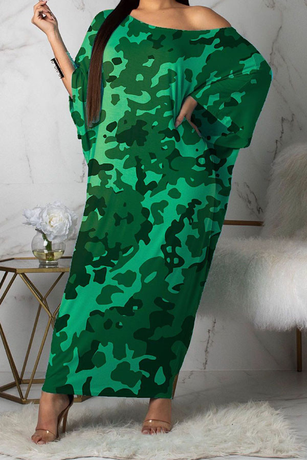 Grüne lässige One-Shoulder-Langarm-Stufenrock knöchellange Camouflage-Kleider