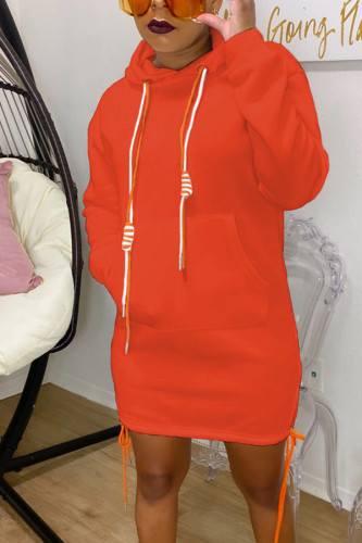 Orange Mode für Erwachsene, Ma'am Street, Flügelärmel, lange Ärmel, Kapuzen-Stufenrock, einfarbige Kleider