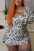 Black Polyester Sexy Square Collar Leopard Print Split backless Flare sleeve Plus Size 