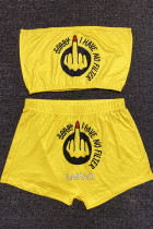 Желтые короткие шорты без рукавов с сексуальным принтом из двух частей