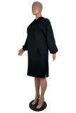 Черные повседневные однотонные платья-юбки длиной до колена с воротником с капюшоном и длинными рукавами