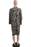 Chaqueta de punto con estampado de camuflaje con estampado de spandex informal gris Ropa de abrigo con cuello convencional