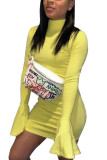 Mini vestidos de corte A de manga larga con cuello alto y parches lisos de fibra de leche para adultos sexis de moda amarilla