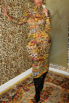Gelbe, sexy, lässige, elegante Spandex-Kleider mit Milchfaserdruck und Leopardenmuster, Basic-Rollkragenpullover, lange Ärmel, knielang, Bleistiftrock