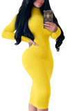 Robe jaune à col roulé et manches longues pour adulte, tenue Sexy en Fiber de lait, couleur unie, Patchwork, longueur aux genoux, une pièce