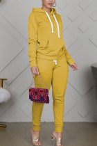 Vêtements de sport jaunes, patchwork uni, col à capuche, manches longues, manches régulières, deux pièces régulières