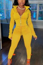 Gelber Sportswear-Zweiteiler mit einfarbigem Patchwork-Reißverschlusskragen und langen Ärmeln