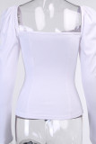 Tops blancos de cintura media con cuello cuadrado y parches lisos de estilo británico