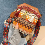 Светло-коричневая модная повседневная сумка через плечо в стиле пэчворк с этническим принтом и кисточками