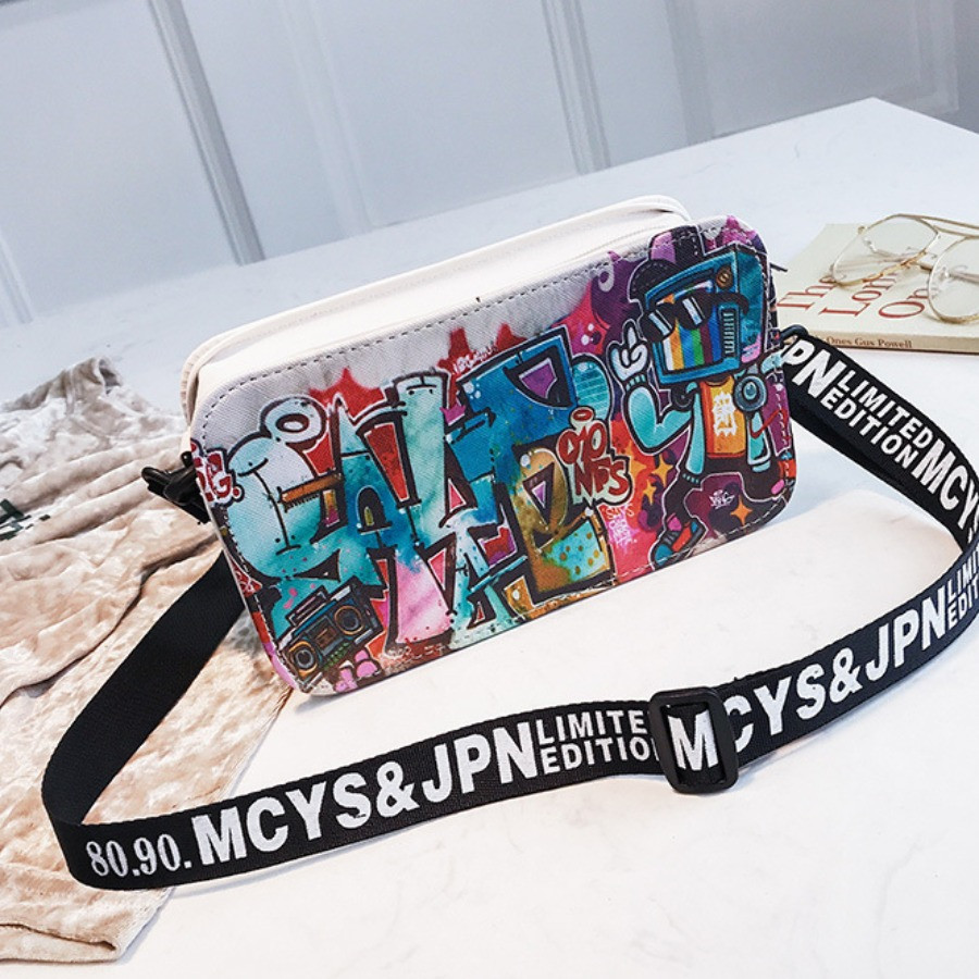 

Rice White Fashion Casual Graffiti Print Crossbody Bag