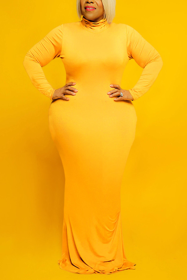 Vestido amarelo moda casual plus size sólido básico gola alta manga longa
