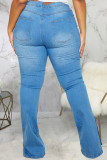 Jeans regular azul sexy com fenda rasgada e cintura média