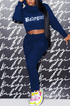 Abbigliamento sportivo casual blu scuro con stampa lettera tasca collo con cappuccio manica lunga due pezzi