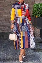 Многоцветное модное повседневное базовое платье с круглым вырезом и принтом (без пояса)