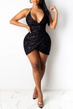 Schwarzes, modisches, sexy, einfarbiges Patchwork-Kleid mit rückenfreiem V-Ausschnitt und Patchwork