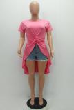 Roze O-hals, effen gedrapeerde asymmetrische T-shirts en T-shirts met korte mouwen en split