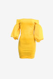 Mode jaune sur l'épaule lanterne manches 3/4 longueur manches un mot col robe mince longueur au genou donc