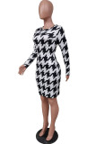 Black and white Fashion Sexy Print Patchwork O Neck Long Sleeve Knee Length Printed Dress Dresses