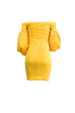 Mode jaune sur l'épaule lanterne manches 3/4 longueur manches un mot col robe mince longueur au genou donc