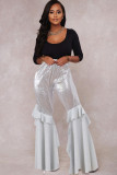 Weiße, lockere, elastische Hose mit mittelhohen Pailletten und Pailletten