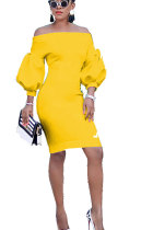 Желтое модное платье с открытыми плечами и рукавом-фонариком, длина рукава 3/4, воротник с одним словом, облегающее платье до колен, так
