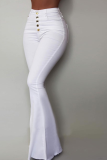 Pantalones de retazos con altavoz de cintura alta y corte de bota con hebilla sólida de calle de color blanco