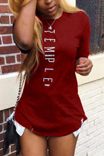 Camiseta de manga curta estampada casual moda vermelha