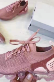 Pink Street Sportswear Patchwork slutna sportlöparskor