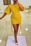 Gele mode sexy effen basic O-hals jurk met korte mouwen