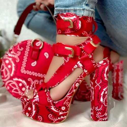 Chaussures de porte ouvertes en patchwork de rue décontractées rouges