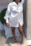Белое модное повседневное однотонное платье-рубашка с отложным воротником и карманом