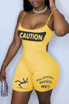 Желтый сексуальный комбинезон с принтом в стиле пэчворк на тонких бретельках стандартного размера