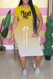 パープルファッションカジュアル段階的変更レタープリントベーシックOネック半袖ドレス