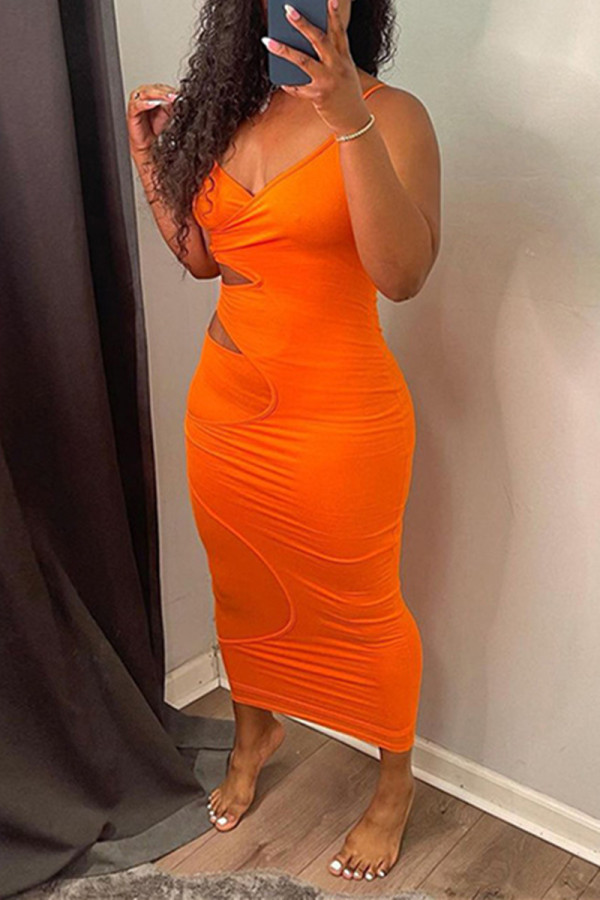 Orangefarbenes, sexy, solides, ausgehöhltes, rückenfreies Sling-Kleid mit V-Ausschnitt