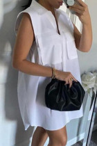 Белое модное повседневное однотонное базовое платье-рубашка без рукавов с отложным воротником