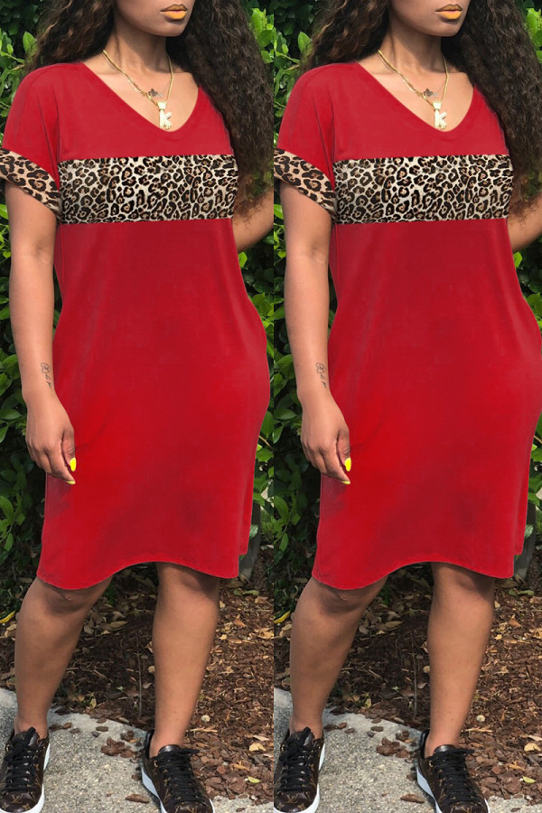 Robe décontractée imprimé léopard patchwork col V manches courtes rouge