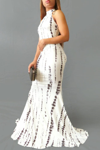 Weißes, sexy, rückenfreies, ärmelloses Kleid mit Neckholder-Print