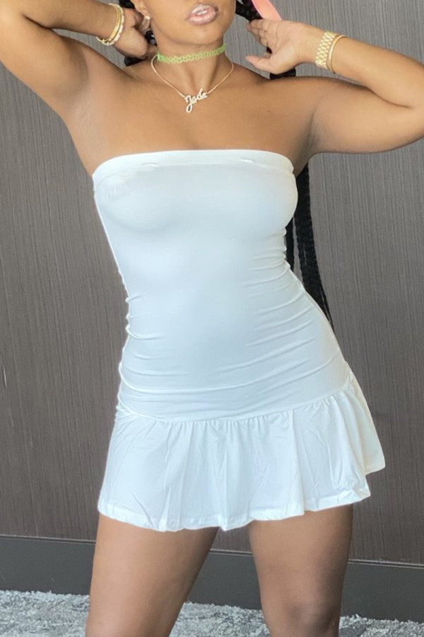 Белое модное сексуальное однотонное платье с открытой спиной и воланом без бретелек без рукавов